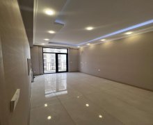 Satılır Yeni Tikili Dərnəgül m., 7-ci mikrorayon, Binəqədi r.