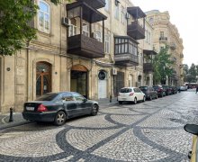 Satılır Köhnə Tikili Sahil m., Səbail r.