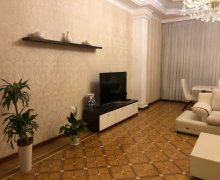 Satılır Yeni Tikili Memar Əcəmi m., 9-cu mikrorayon, Binəqədi r.