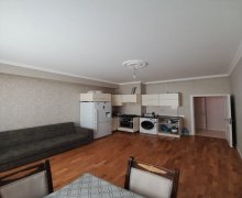 Satılır Yeni Tikili Yeni Günəşli qəs., Suraxanı r.