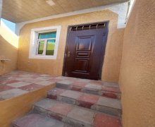 1 otaqli heyet evi satilir/villa Binə qəs., Xəzər r.