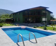 Kirayə (günlük) Həyət evi/villa Qax ş. Kirayə (günlük) Həyət evi/villa Qax ş.