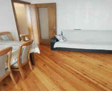 Satılır Köhnə Tikili 9-cu mikrorayon, Binəqədi r.