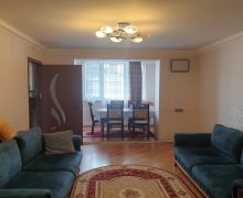 Satılır Köhnə Tikili Elmlər akademiyası m., Yasamal r.