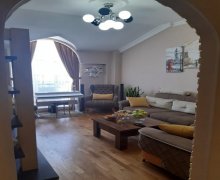 Satılır Yeni Tikili Xırdalan ş. Satılır Yeni Tikili Xırdalan ş.