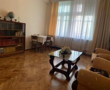 iceri seherde aylıq kiraye evler İçərişəhər m., Səbail r.