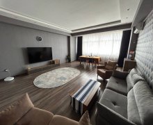 Satılır Yeni Tikili Nizami r.