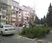 Satılır Köhnə Tikili Nizami m., Yasamal r.