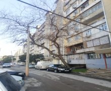 Satılır Köhnə Tikili Xalqlar dostluğu m., Nizami r.