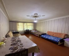 Satılır Köhnə Tikili İnşaatçılar m., Yasamal qəs., Yasamal r.