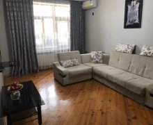 Satılır Yeni Tikili İnşaatçılar m., Yeni Yasamal qəs., Yasamal r.