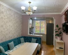 Satılır Köhnə Tikili Gənclik m., 7-ci mikrorayon, Binəqədi r.