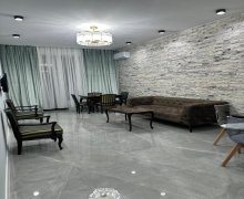 Kirayə (aylıq) Yeni Tikili Gənclik m., Nərimanov r. Kirayə (aylıq) Yeni Tikili Gənclik m., Nərimanov r.
