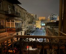 iceri seherde aylıq kiraye evler İçərişəhər m., Səbail r.