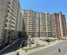 Satılır Yeni Tikili Suraxanı r.