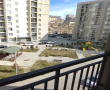 Satılır Yeni Tikili İnşaatçılar m., Yeni Yasamal qəs., Yasamal r.