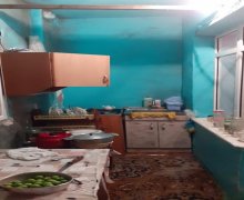 Satılır Köhnə Tikili Əhmədli m., Köhnə Günəşli qəs., Xətai r.