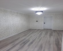 Satılır Köhnə Tikili Azadlıq m., Binəqədi r.