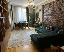 Satılır Yeni Tikili Memar Əcəmi m., 9-cu mikrorayon, Binəqədi r.