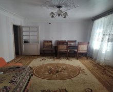 Satılır Köhnə Tikili İnşaatçılar m., Yasamal r.