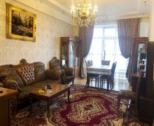 Satılır Yeni Tikili Qara Qarayev m., Nizami r.