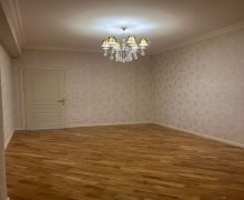 Satılır Yeni Tikili Yeni Günəşli qəs., Suraxanı r.