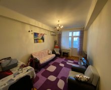 Satılır Yeni Tikili İnşaatçılar m., Yeni Yasamal qəs., Yasamal r.