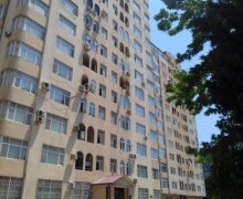 Satılır Yeni Tikili Azadlıq m., 8-ci mikrorayon, Binəqədi r.