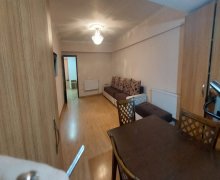 Satılır Köhnə Tikili İnşaatçılar m., Yasamal qəs., Yasamal r.