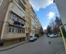 Satılır Köhnə Tikili Nəsimi m., 6-cı mikrorayon, Binəqədi r.