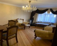 Satılır Köhnə Tikili 9-cu mikrorayon, Binəqədi r.