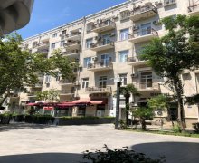 Satılır Köhnə Tikili Sahil m., Səbail r.