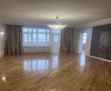 genclikde evlerin qiymeti Gənclik m., Nərimanov r.