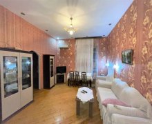 iceri seherde aylıq kiraye evler İçərişəhər m., Səbail r.