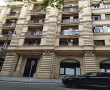 Satılır Köhnə Tikili Sahil m., Səbail r.