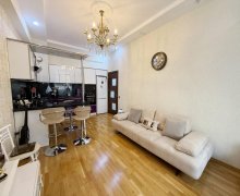 Satılır Yeni Tikili Qara Qarayev m., Nizami r. Satılır Yeni Tikili Qara Qarayev m., Nizami r.