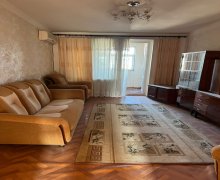 Satılır Köhnə Tikili Qara Qarayev m., Nizami r.