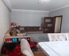 Satılır Yeni Tikili Xırdalan ş. Satılır Yeni Tikili Xırdalan ş.