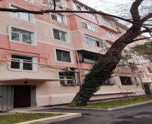 Satılır Köhnə Tikili Memar Əcəmi m., Nəsimi r.