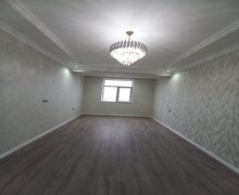 Satılır Yeni Tikili Xırdalan ş.