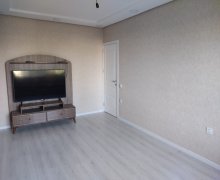 Kirayə (aylıq) Köhnə Tikili Əhmədli m., Əhmədli, Xətai r.