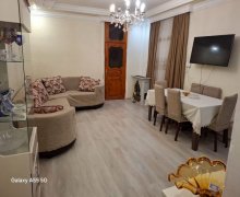 Satılır Həyət evi/villa Gəncə ş. Satılır Həyət evi/villa Gəncə ş.
