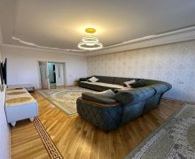 Satılır Yeni Tikili Memar Əcəmi m., 9-cu mikrorayon, Binəqədi r.