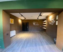 Satılır Köhnə Tikili Memar Əcəmi m., 9-cu mikrorayon, Binəqədi r.