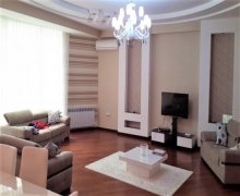 Kirayə (aylıq) Yeni Tikili Səbail r. Kirayə (aylıq) Yeni Tikili Səbail r.