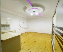 Satılır Yeni Tikili Azadlıq m., 8-ci mikrorayon, Binəqədi r.