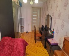 Satılır Köhnə Tikili İnşaatçılar m., Yasamal r.