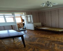 Satılır Köhnə Tikili Neftçilər m., Bakıxanov qəs., Sabunçu r. Satılır Köhnə Tikili Neftçilər m., Bakıxanov qəs., Sabunçu r.