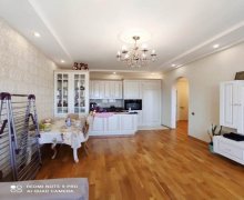 Satılır Yeni Tikili Qara Qarayev m., Nizami r.