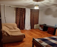 Satılır Köhnə Tikili İnşaatçılar m., Yeni Yasamal qəs., Yasamal r.